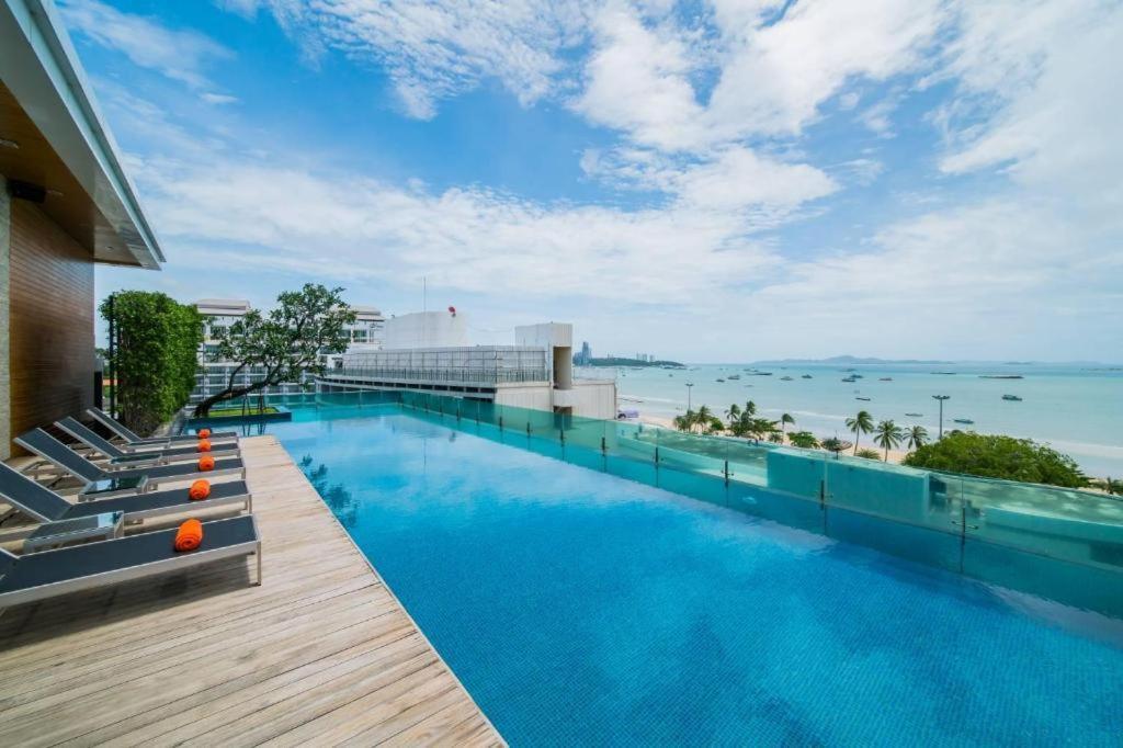 Seven Zea Chic Hotel Паттайя Экстерьер фото