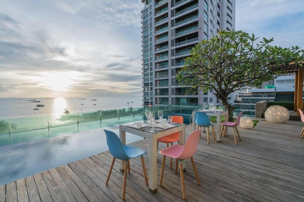 Seven Zea Chic Hotel Паттайя Экстерьер фото