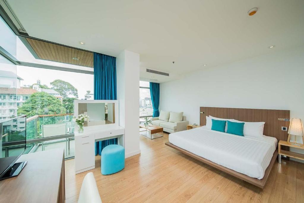 Seven Zea Chic Hotel Паттайя Экстерьер фото