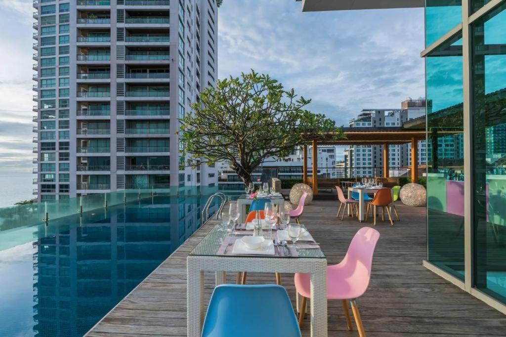 Seven Zea Chic Hotel Паттайя Экстерьер фото