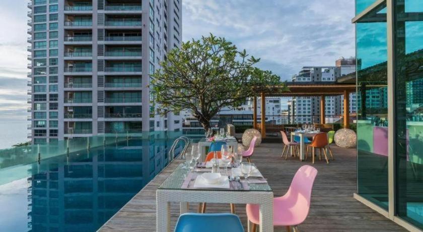 Seven Zea Chic Hotel Паттайя Экстерьер фото